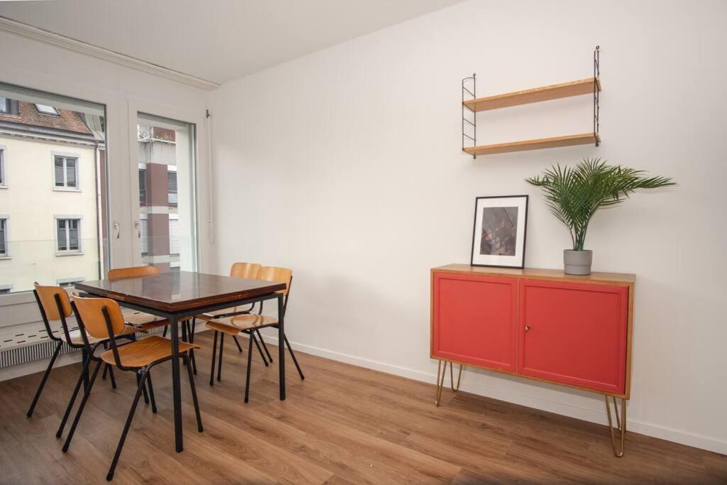 Spacious Apartment Next To Rhine Basel Exterior photo